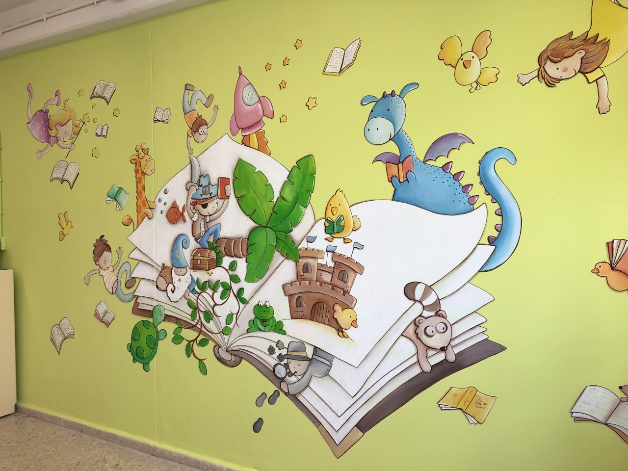 mural pintado en biblioteca colegio publico menendez pidal coslada